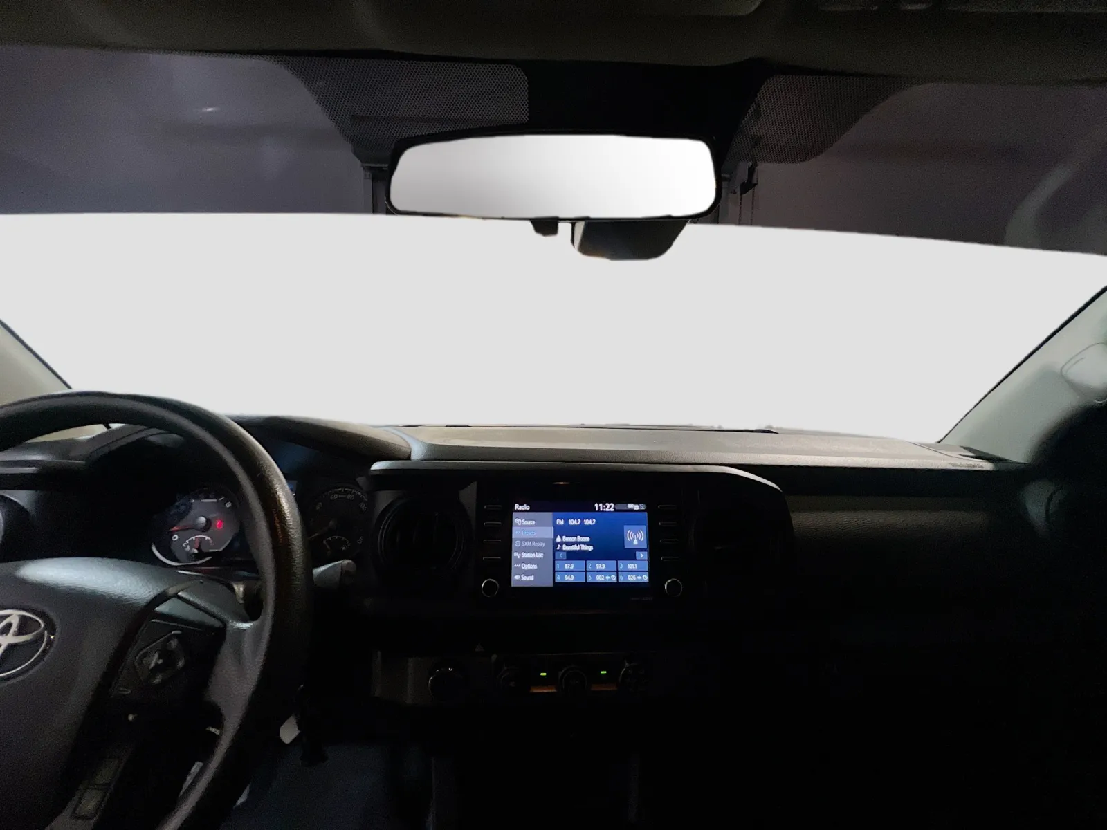 Toyota Tacoma photo 15