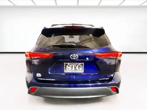 More photos of 2021 Toyota Highlander Limited at STG Chandler, AZ