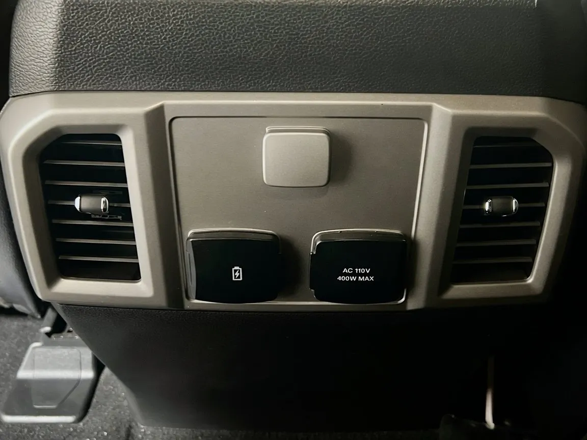 2021 Ford F-350 Super Duty Lariat - Photo 19