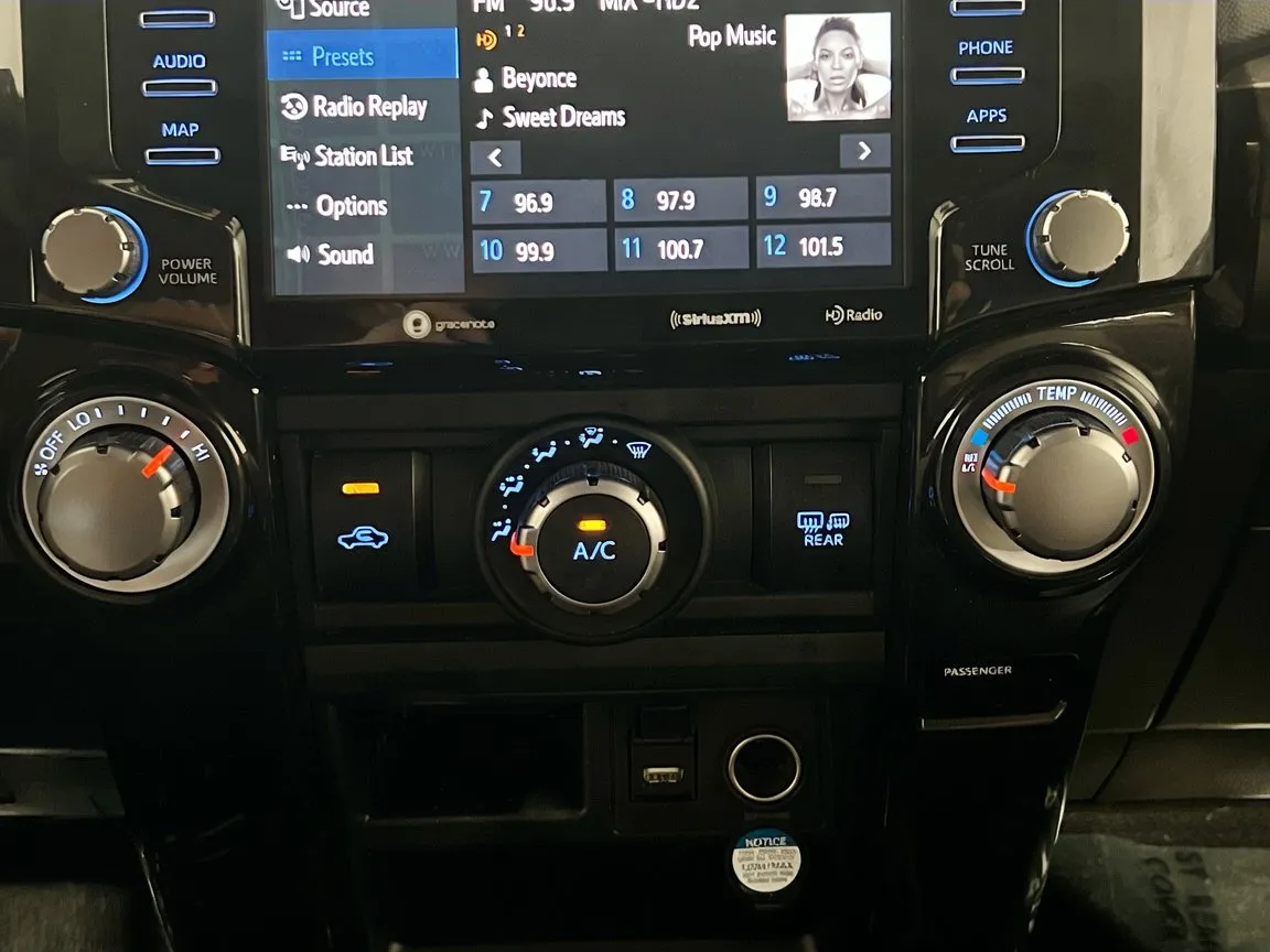 2021 Toyota 4Runner TRD Off-Road Premium - Photo 12