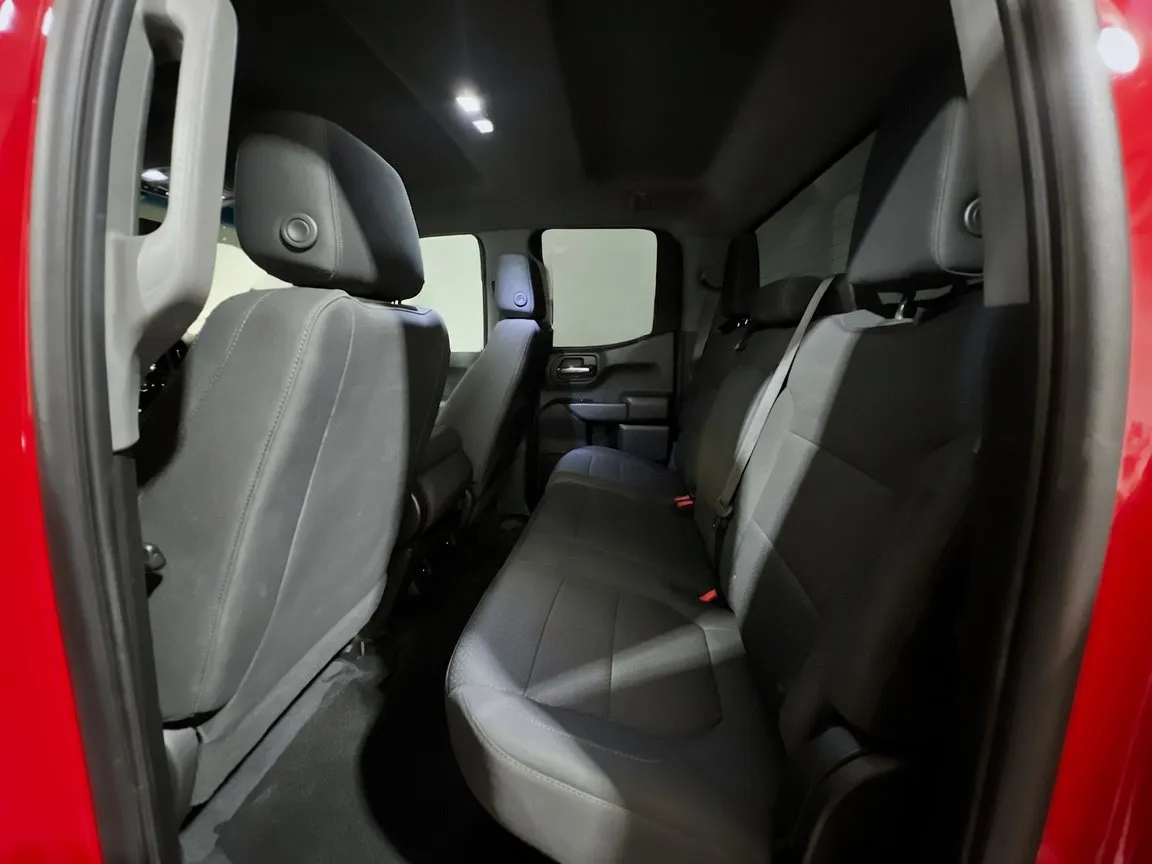 2022 Chevrolet Silverado 1500 Limited Custom - Photo 16
