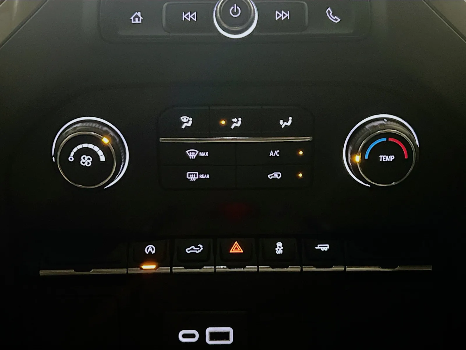 2022 Chevrolet Silverado 1500 Limited Custom - Photo 11