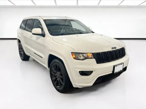 Another view of 2020 Jeep Grand Cherokee Altitude for sale in Chandler, AZ at STG Chandler