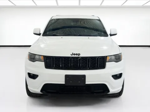 Photos of 2020 Jeep Grand Cherokee Altitude for sale in Chandler, AZ at STG Chandler