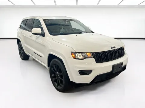 Another view of 2020 Jeep Grand Cherokee Altitude for sale in Chandler, AZ at STG Chandler
