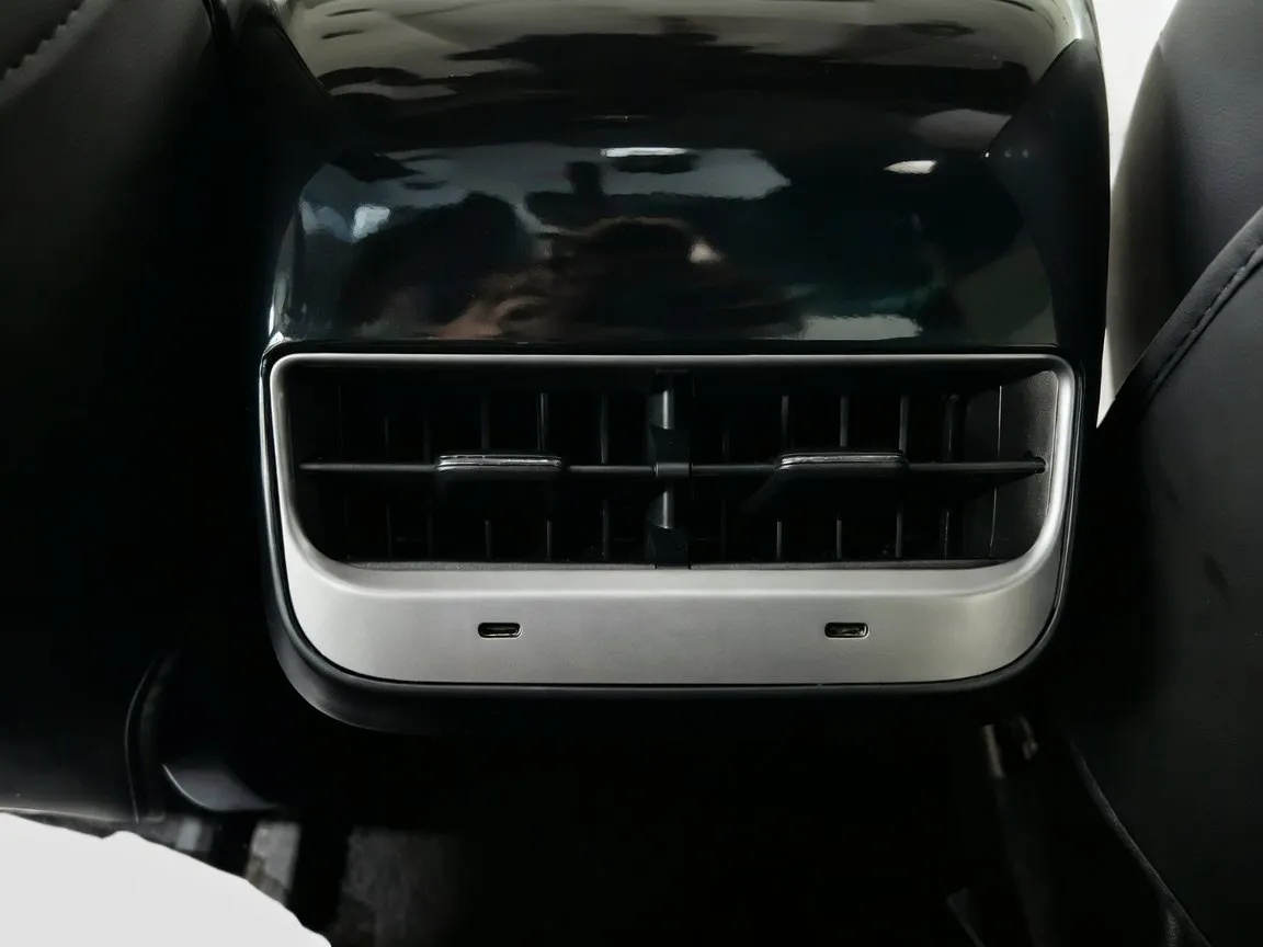 2023 Tesla Model 3 Base - Photo 18