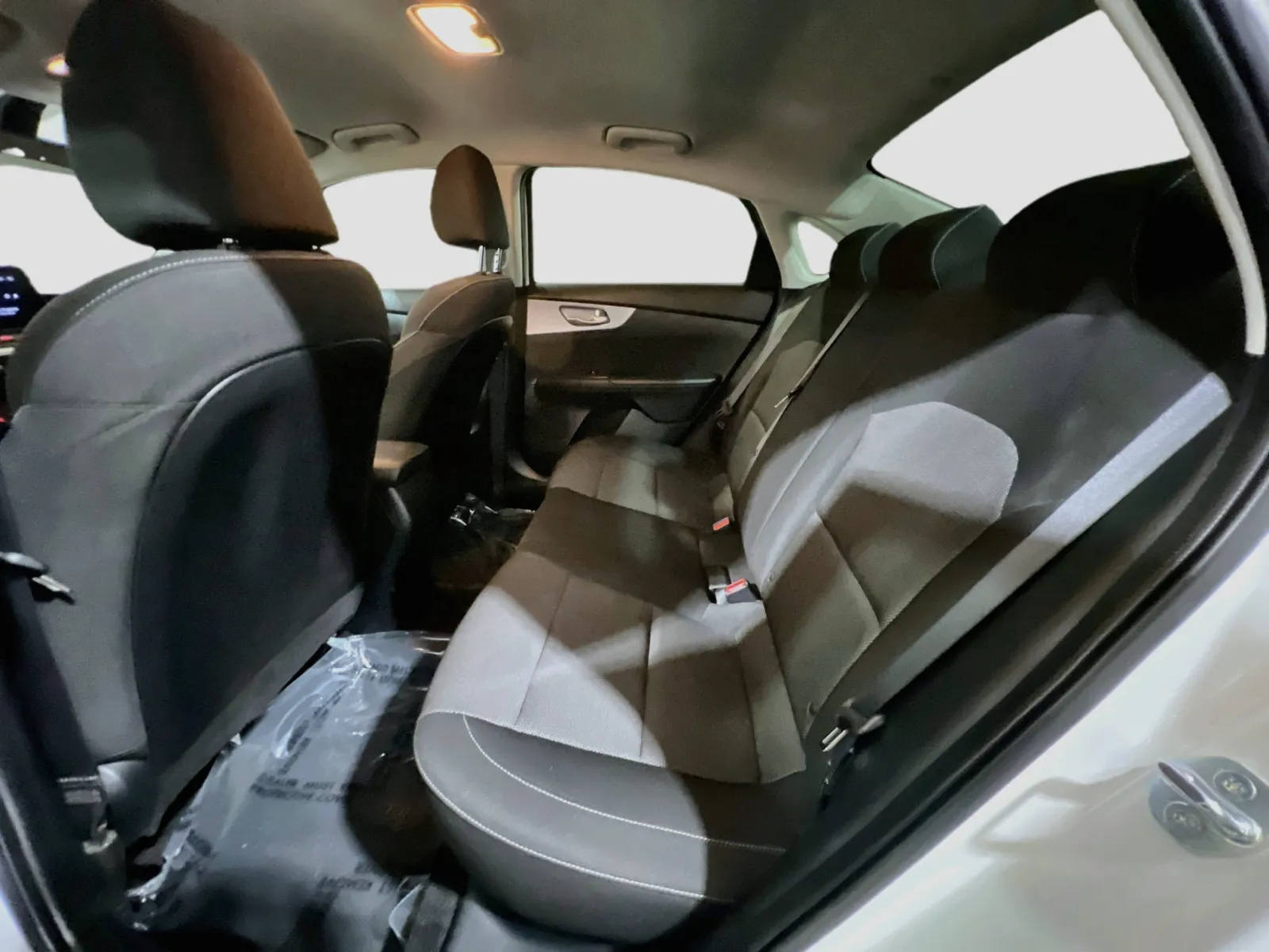 2024 Kia Forte LXS - Photo 16