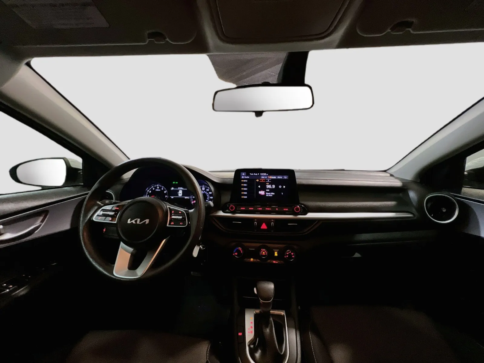 2024 Kia Forte LXS - Photo 15