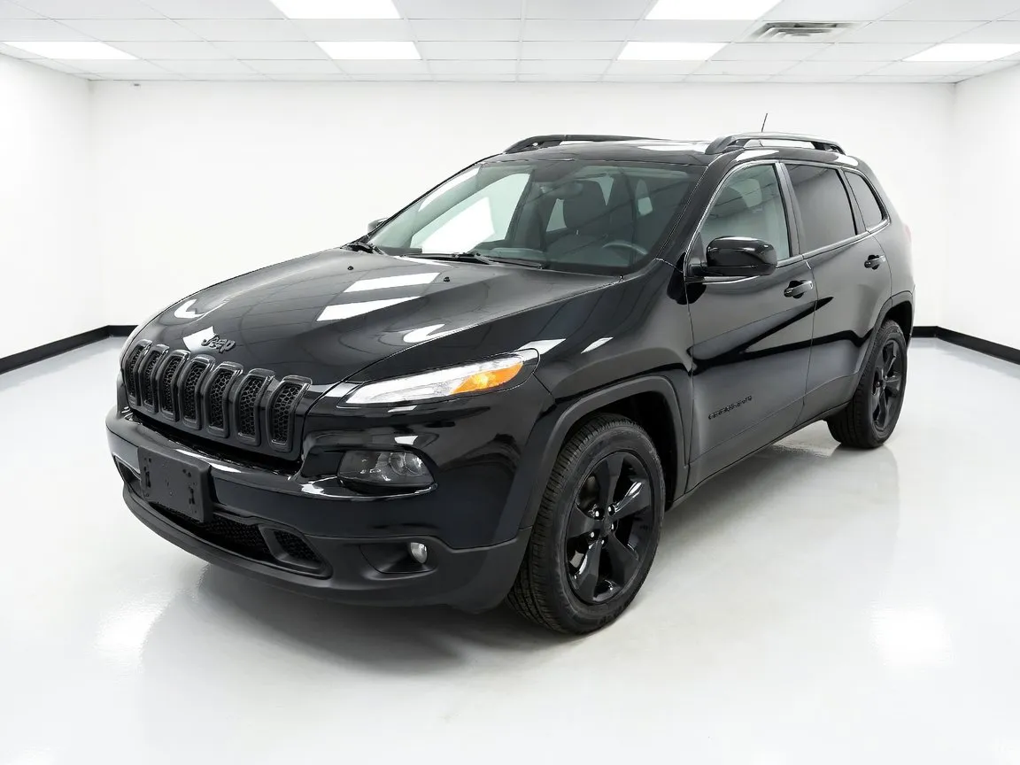 Black 2018 Jeep Cherokee Latitude for sale in Chandler, AZ