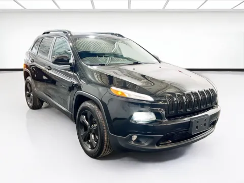 Another view of 2018 Jeep Cherokee Latitude for sale in Chandler, AZ at STG Chandler