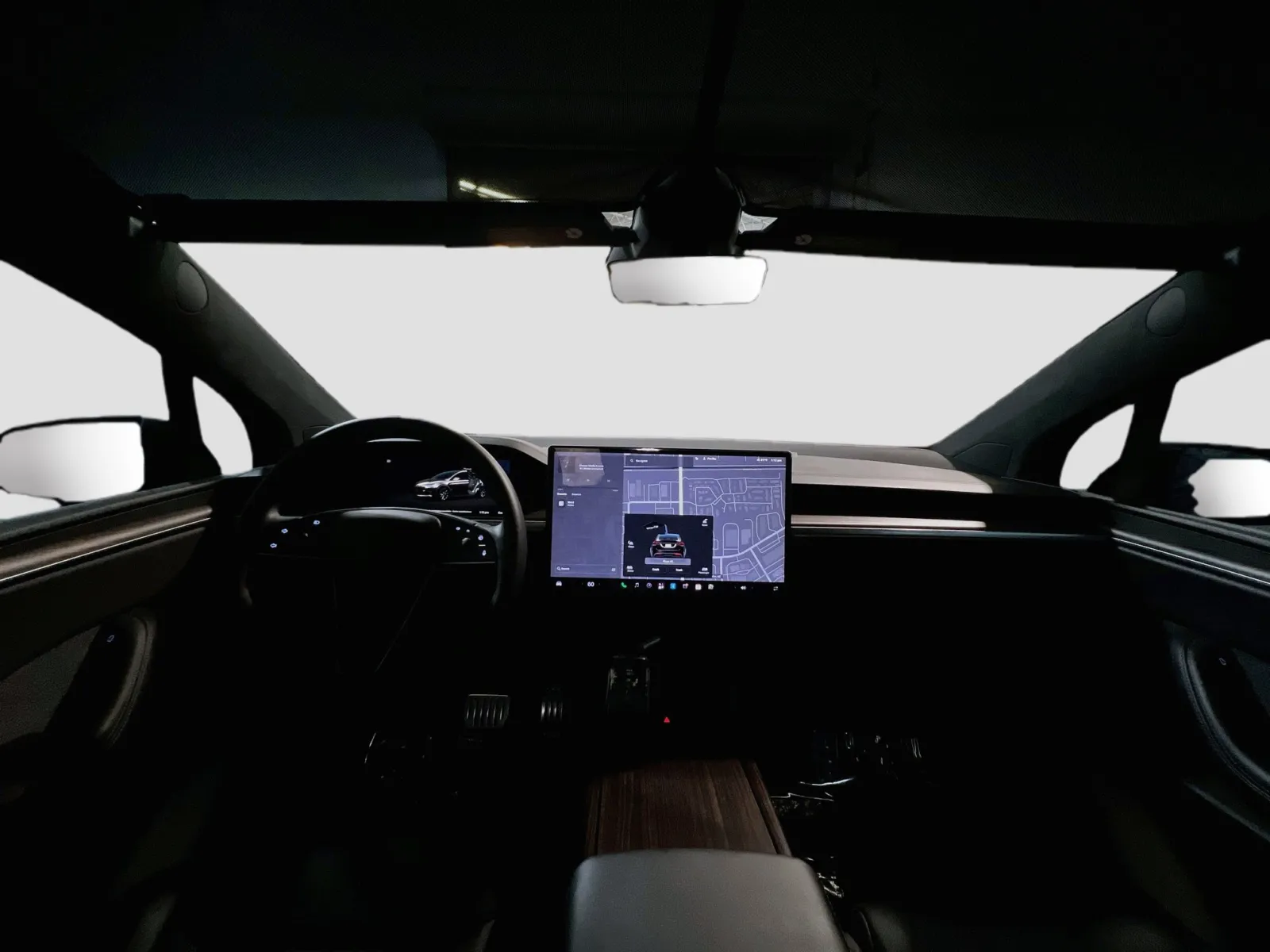 2025 Tesla Model X Long Range - Photo 16