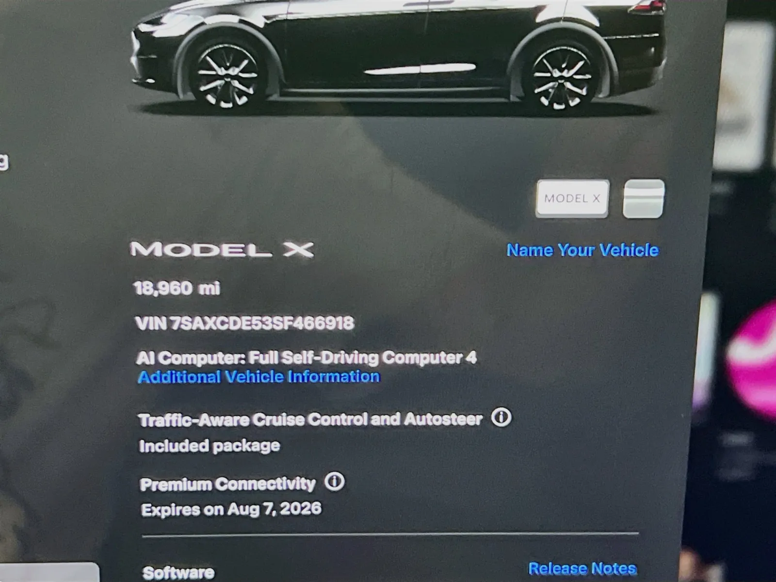 2025 Tesla Model X Long Range - Photo 8