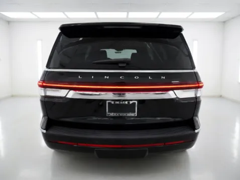 More photos of 2024 Lincoln Navigator Reserve at STG Chandler, AZ