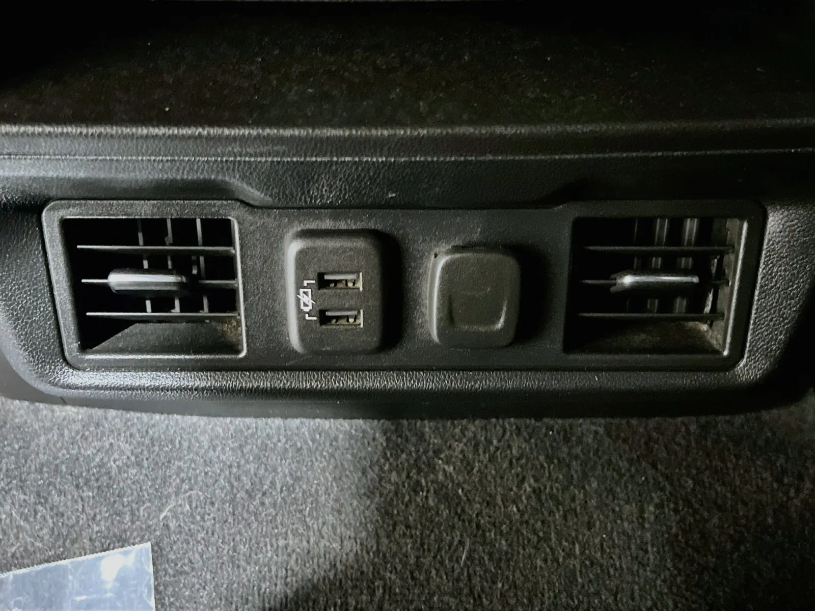 2020 Chevrolet Silverado 1500 LT - Photo 18