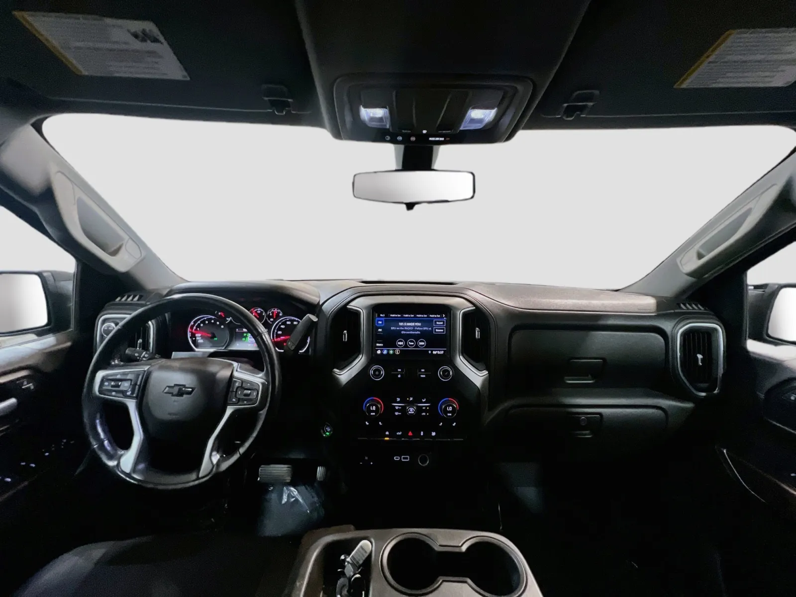 2020 Chevrolet Silverado 1500 LT - Photo 16