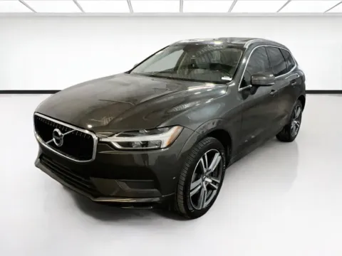 Gray 2018 Volvo XC60 Momentum for sale in Chandler, AZ