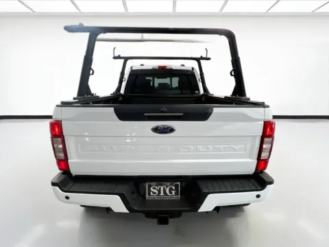 More photos of 2022 Ford Super Duty F-350 SRW LARIAT at STG Chandler, AZ