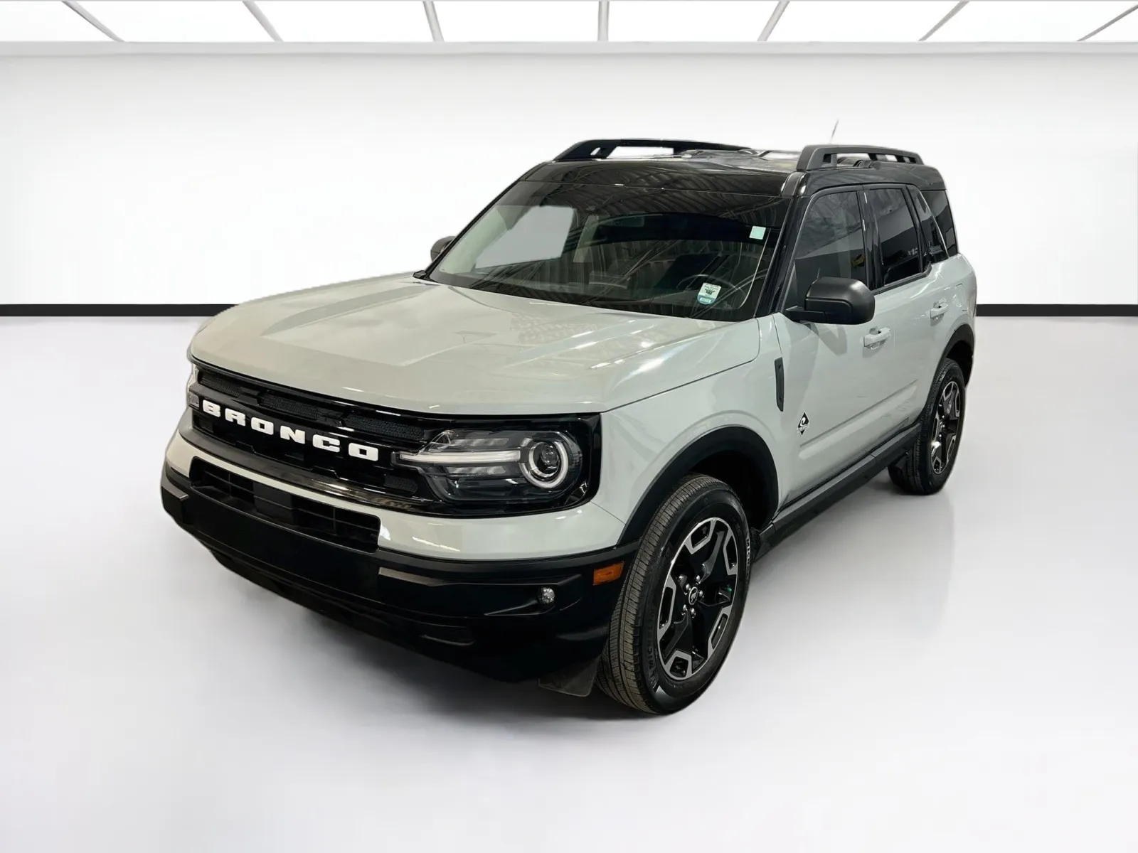 Blue 2023 Ford Bronco Sport Outer Banks for sale in Chandler, AZ