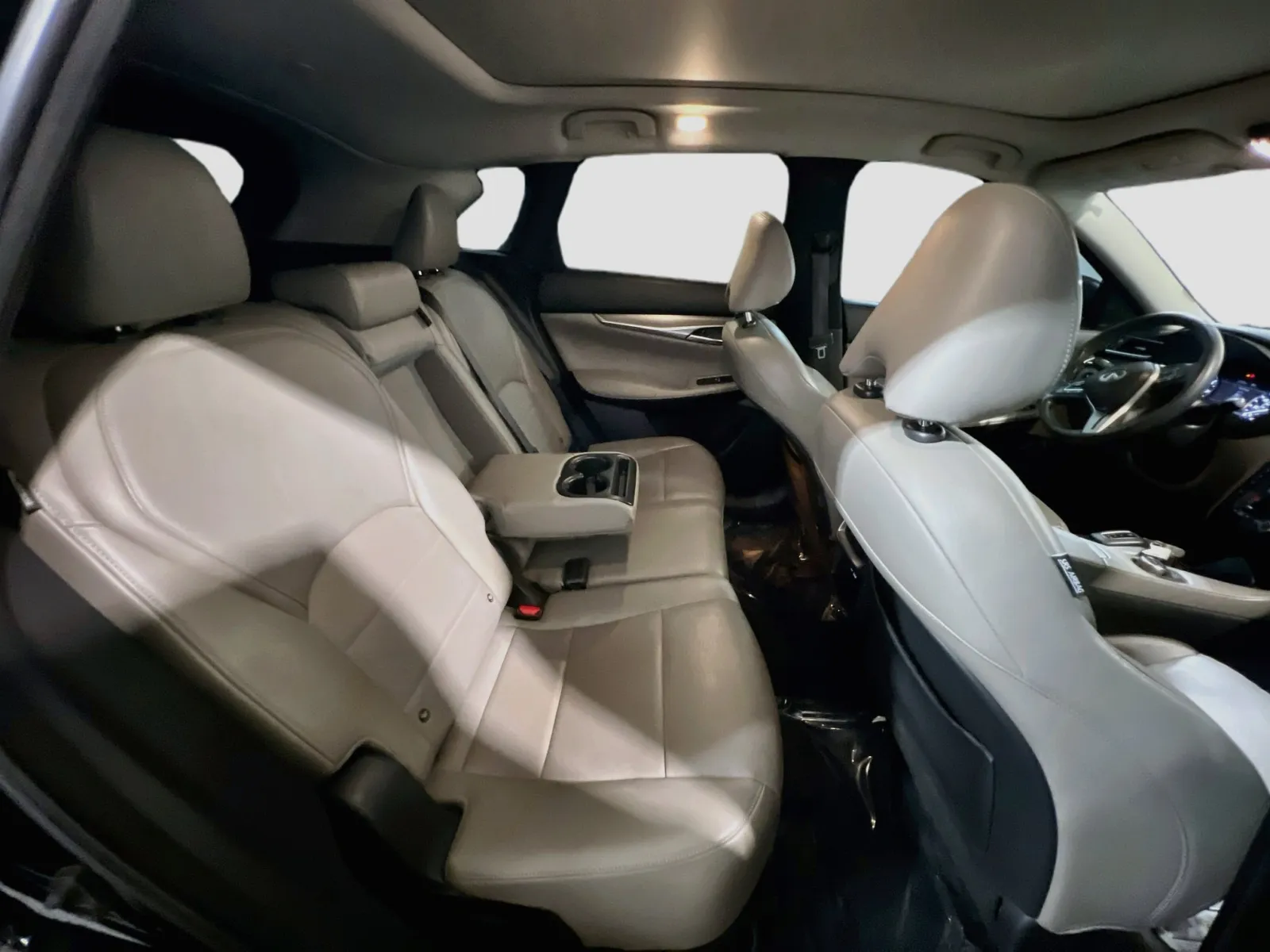 Infiniti QX50 photo 20