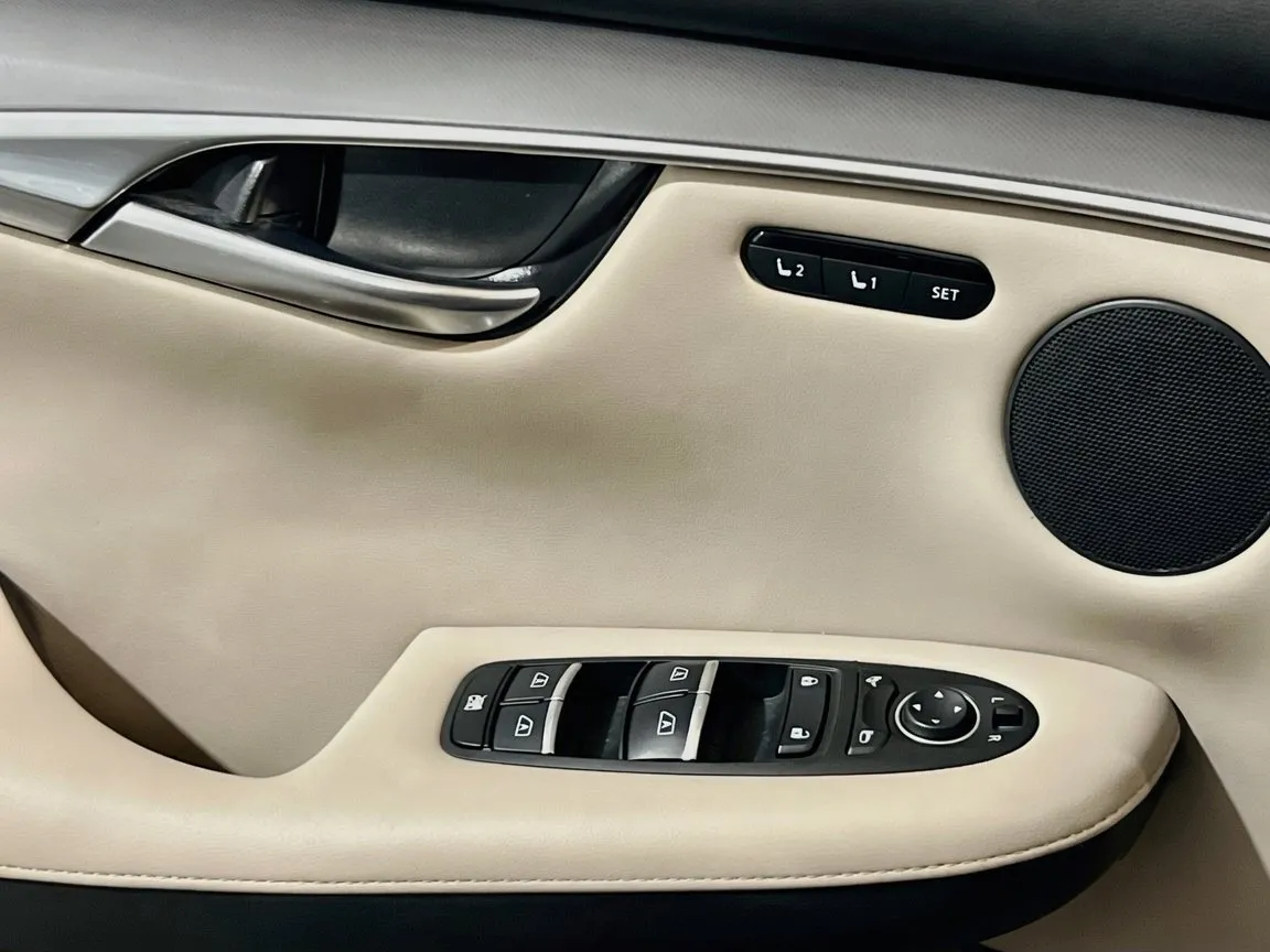 Infiniti QX50 photo 13