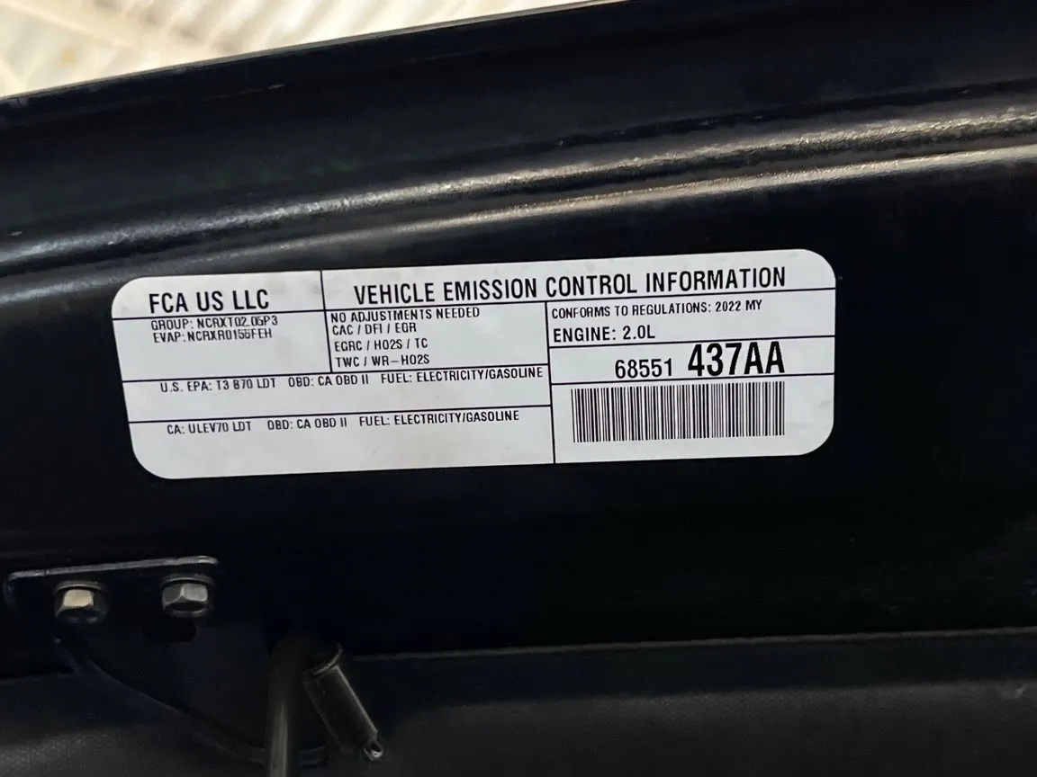 2022 Jeep Wrangler Unlimited Sahara 4XE - Photo 21
