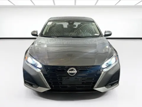 Photos of 2025 Nissan Altima SV for sale in Chandler, AZ at STG Chandler