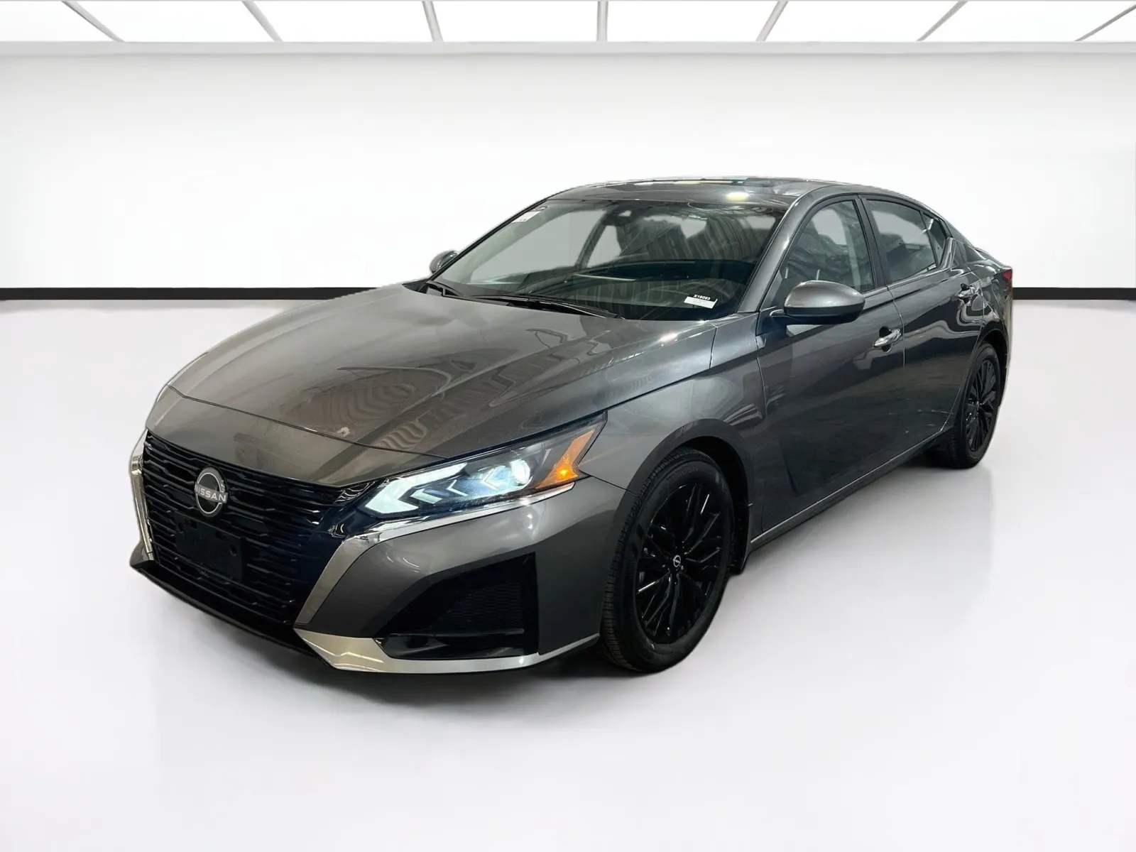 Gray 2025 Nissan Altima SV for sale in Chandler, AZ