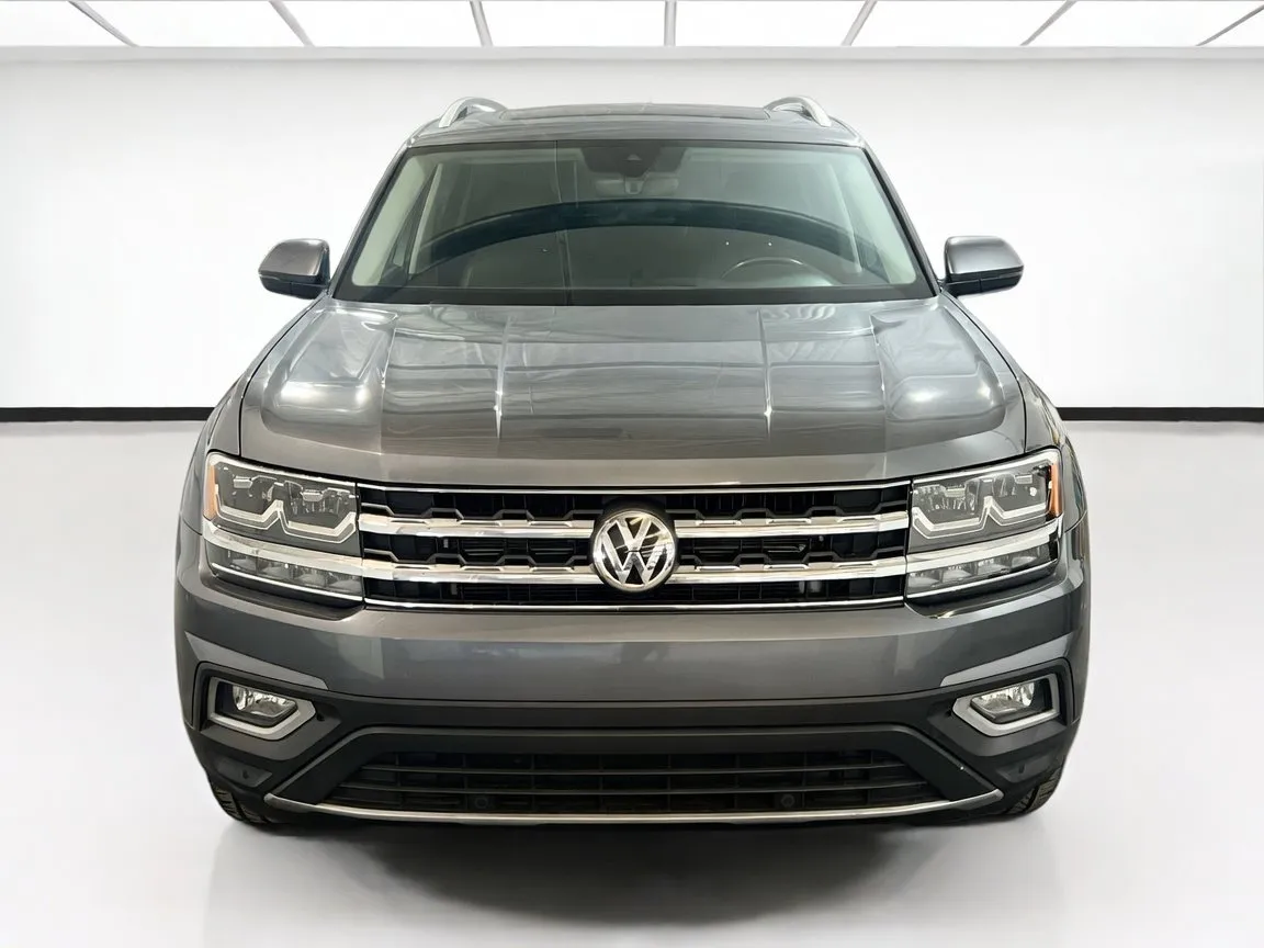 Volkswagen Atlas photo 2