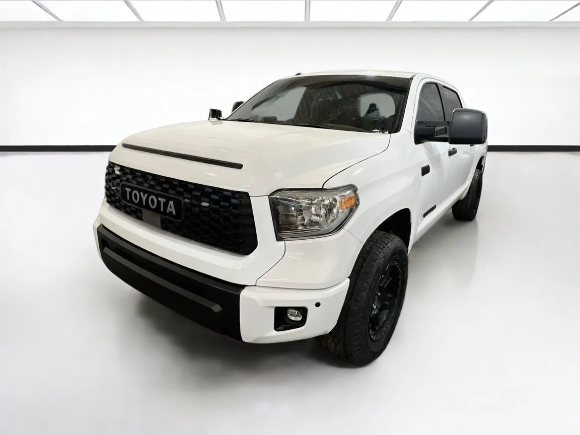 White 2018 Toyota Tundra SR5 for sale in Chandler, AZ