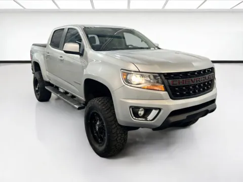 Another view of 2017 Chevrolet Colorado 4WD Z71 for sale in Chandler, AZ at STG Chandler