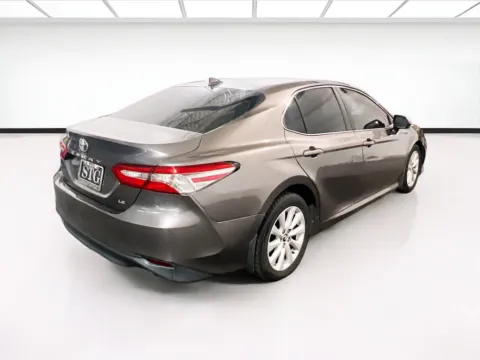More photos of 2020 Toyota Camry LE at STG Chandler, AZ
