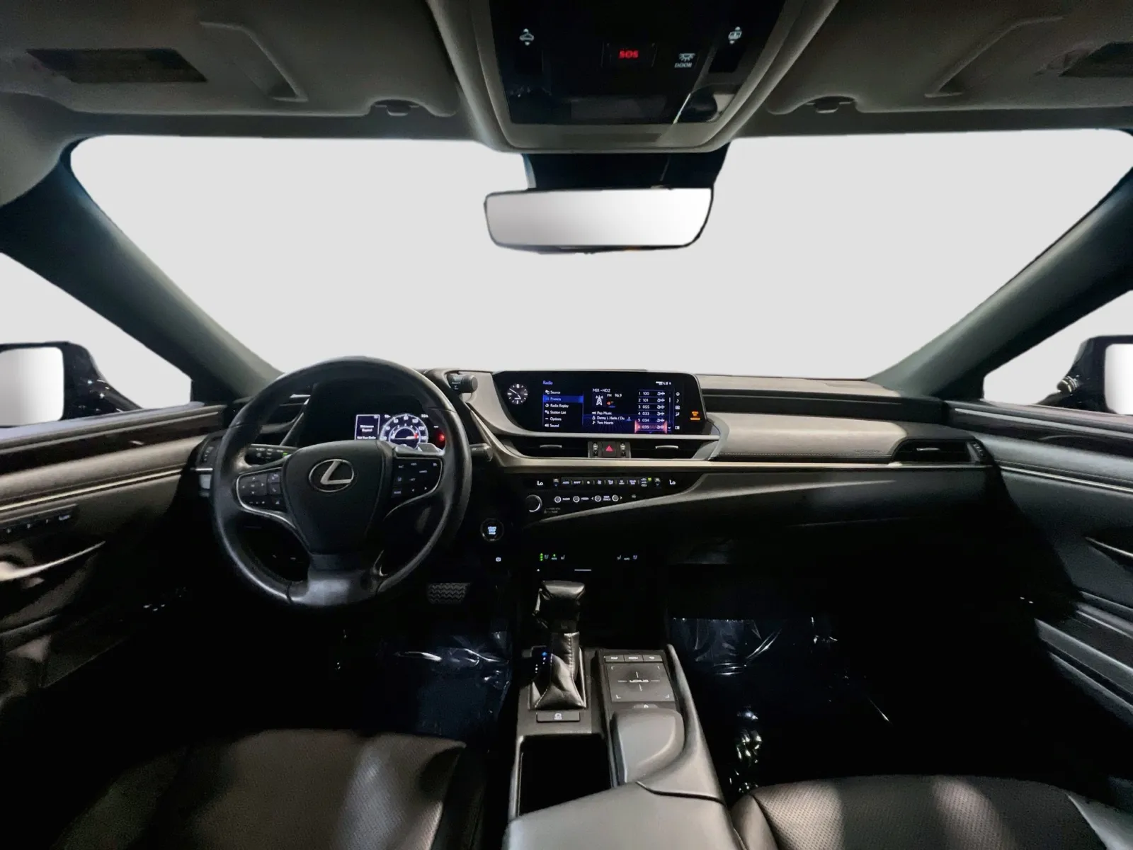 2019 Lexus ES 350 - Photo 17