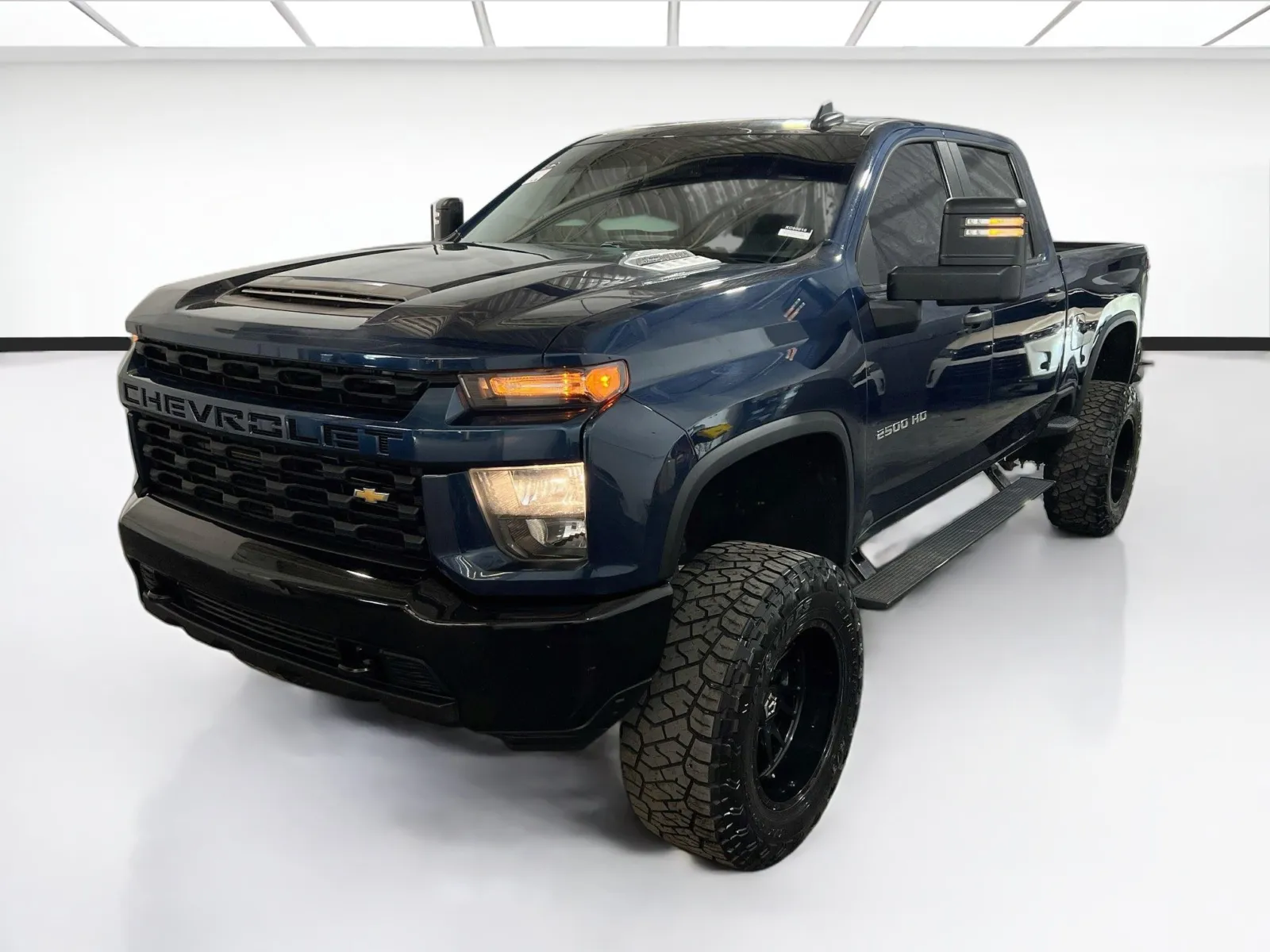 Blue 2022 Chevrolet Silverado 2500 HD Custom for sale in Chandler, AZ