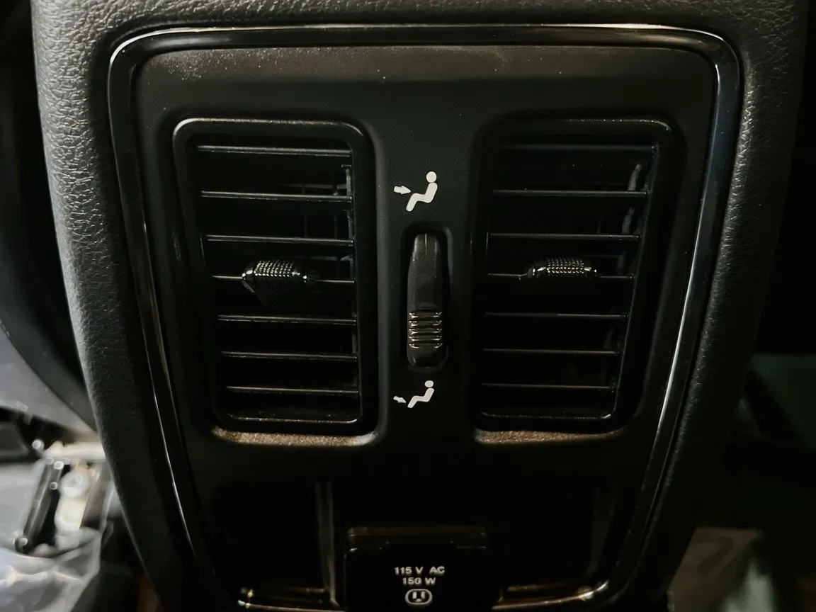 2022 Jeep Grand Cherokee WK Laredo X - Photo 19