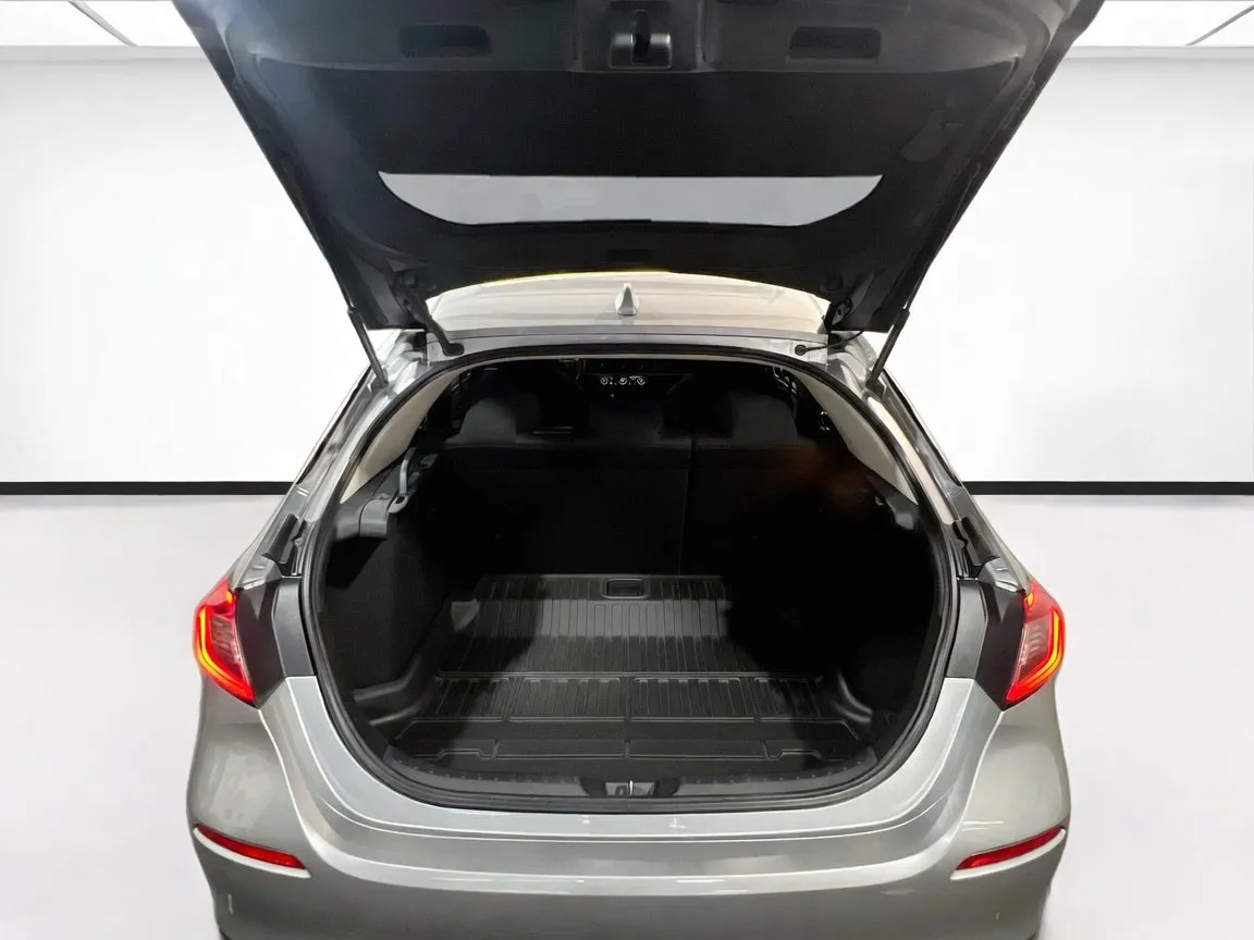 Honda Civic photo 17