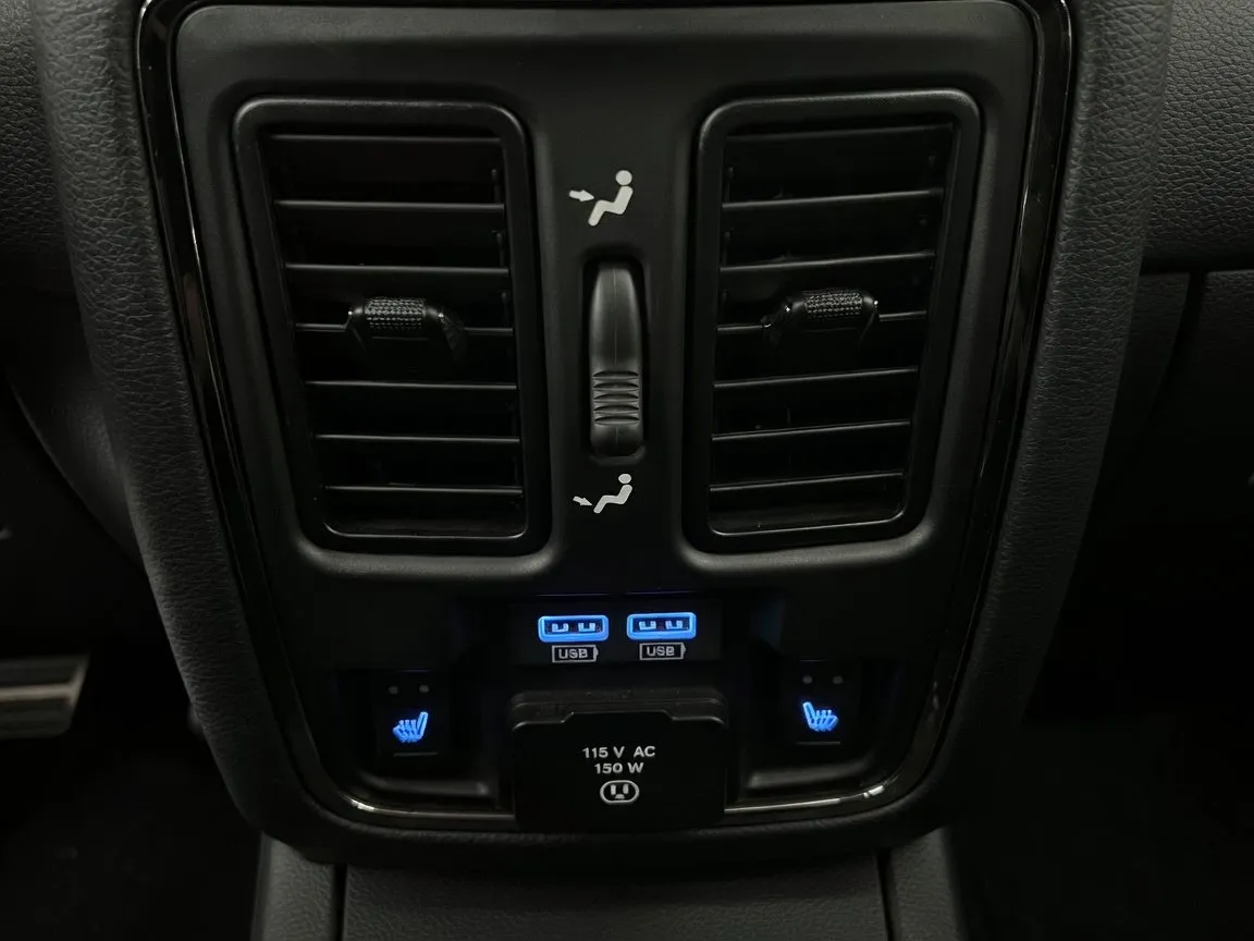 2020 Jeep Grand Cherokee SRT - Photo 20