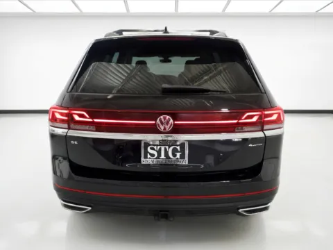 More photos of 2024 Volkswagen Atlas 2.0T SE w/Technology at STG Chandler, AZ