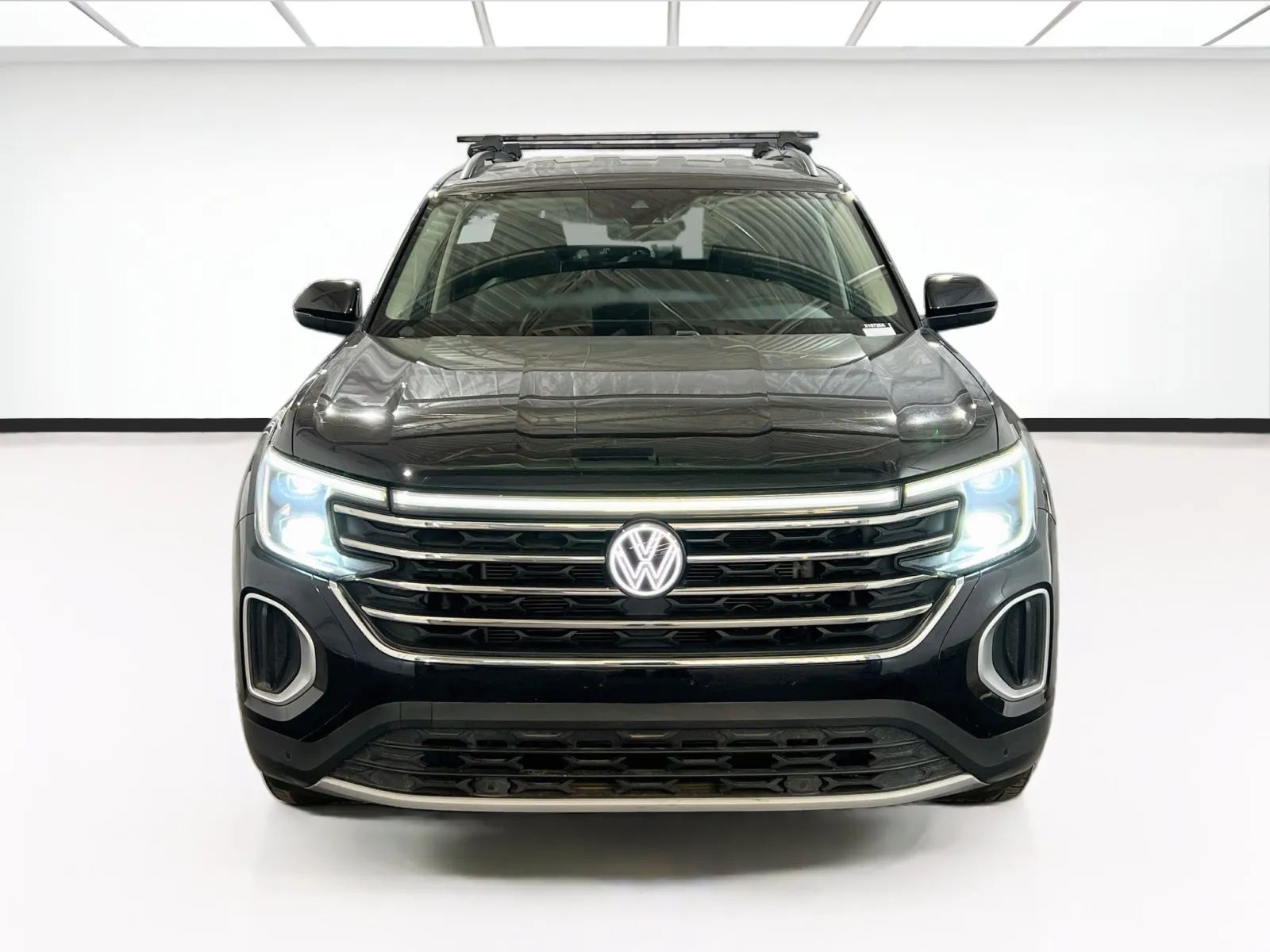 Volkswagen Atlas photo 2