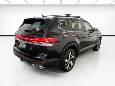 More photos of 2024 Volkswagen Atlas 2.0T SE w/Technology at STG Chandler, AZ