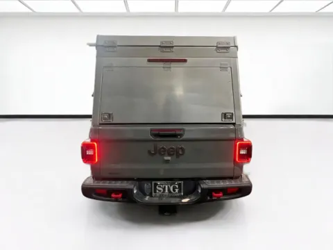 More photos of 2023 Jeep Gladiator Rubicon at STG Chandler, AZ