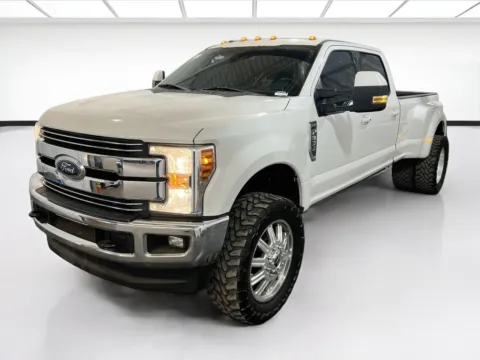White 2018 Ford Super Duty F-350 DRW LARIAT for sale in Chandler, AZ