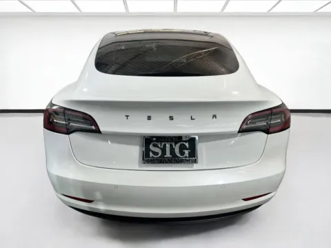 More photos of 2021 Tesla Model 3 Standard Range Plus at STG Chandler, AZ