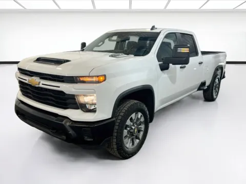 White 2024 Chevrolet Silverado 2500 HD Custom for sale in Chandler, AZ