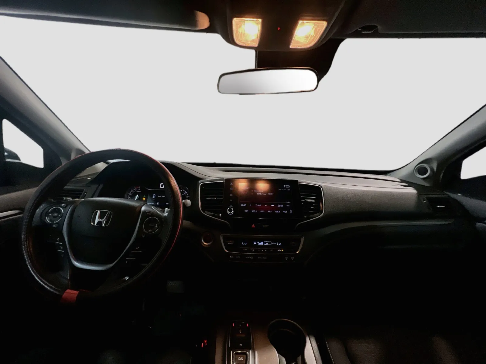 2021 Honda Ridgeline Sport - Photo 15