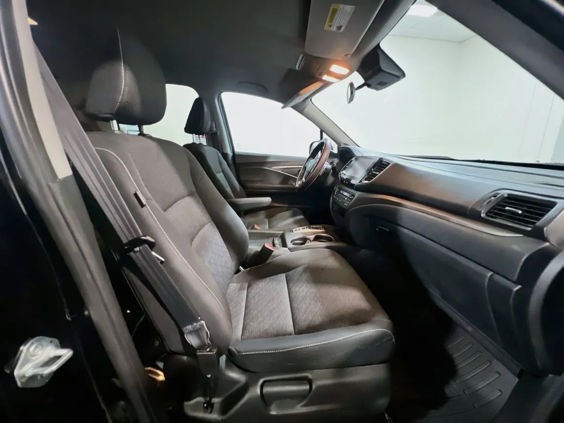 2021 Honda Ridgeline Sport - Photo 19