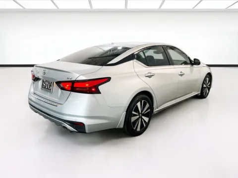 More photos of 2020 Nissan Altima 2.5 SV at STG Chandler, AZ