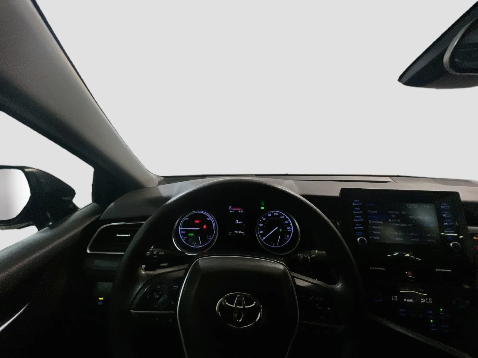 Toyota Camry photo 7