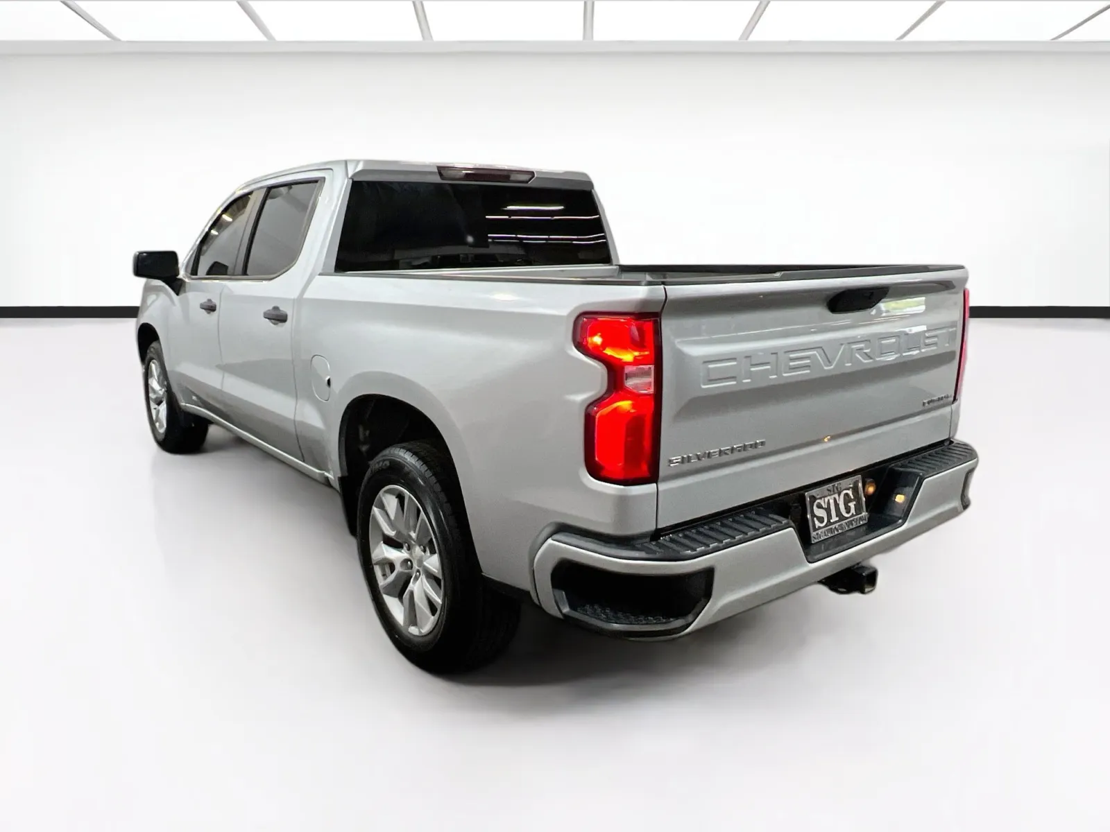 Chevrolet Silverado photo 6