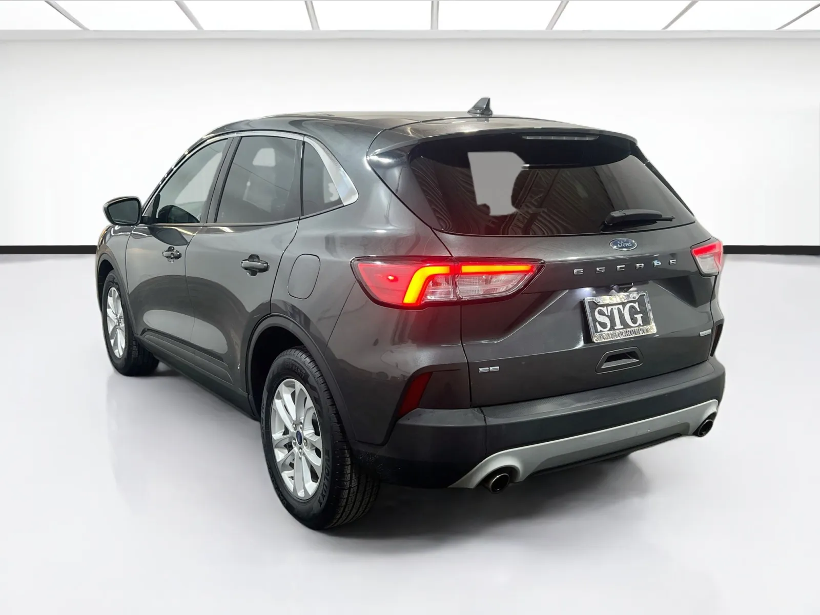 Ford Escape photo 6