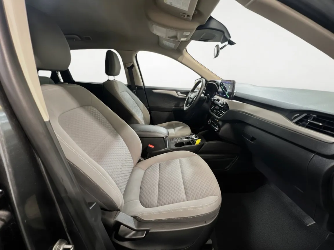 Ford Escape photo 21
